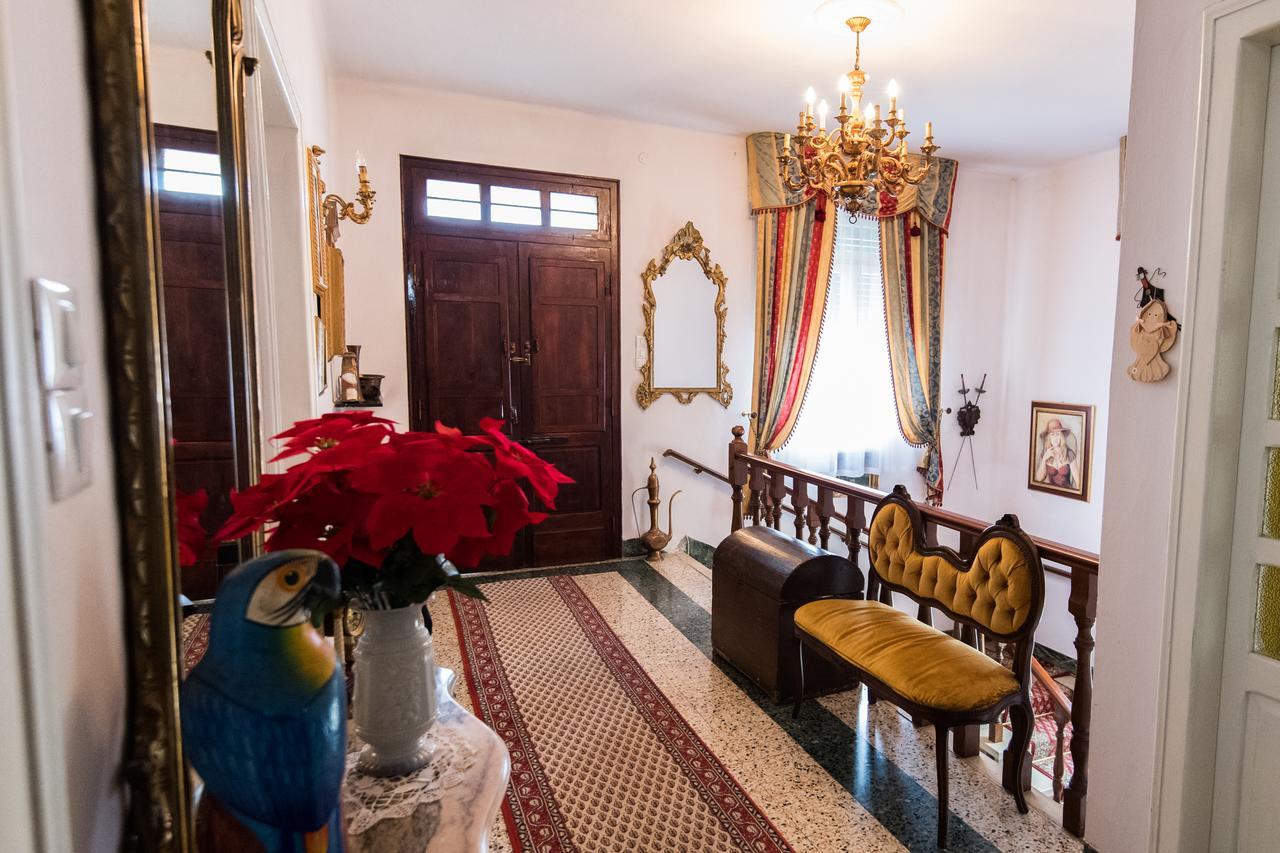 B&B Pereuka โรวีโก ภายนอก รูปภาพ